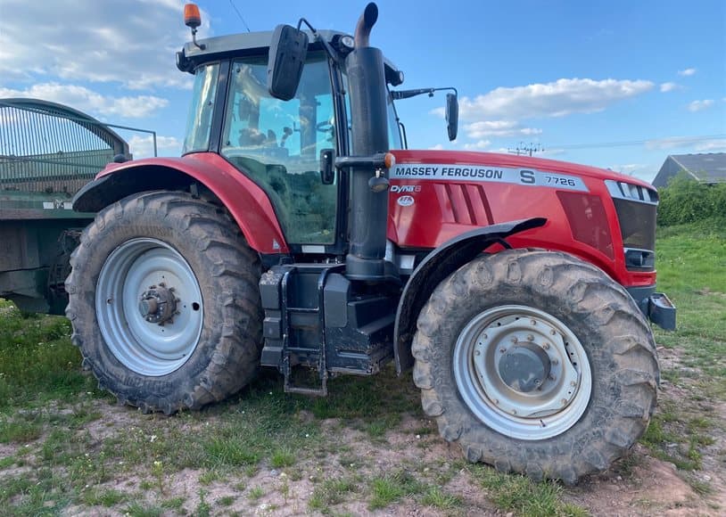 Massey Ferguson 7724EFD6 Tractor
