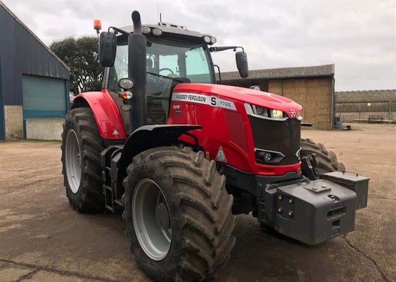 Massey Ferguson 7726SEXD6 Tractor