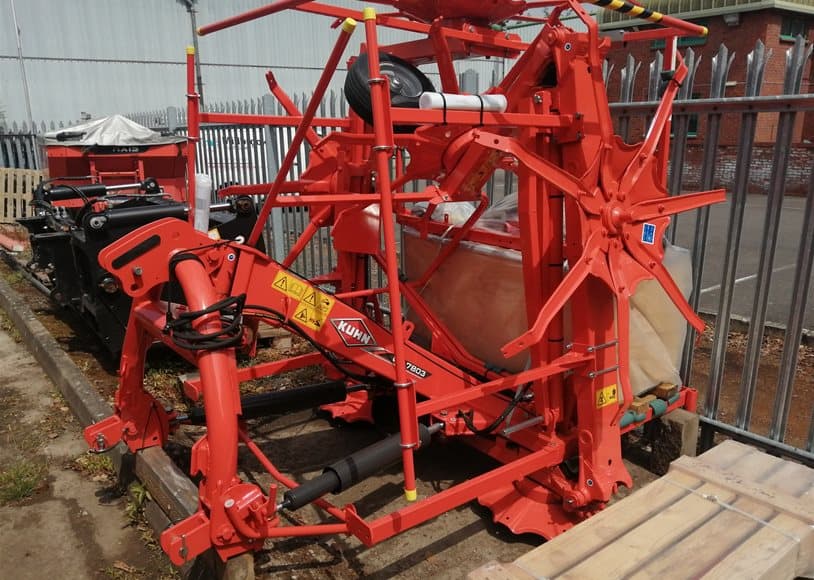 Kuhn GF7803 Tedder