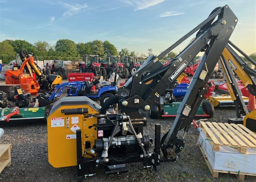 Mc Connell PA6567T Hedgecutter