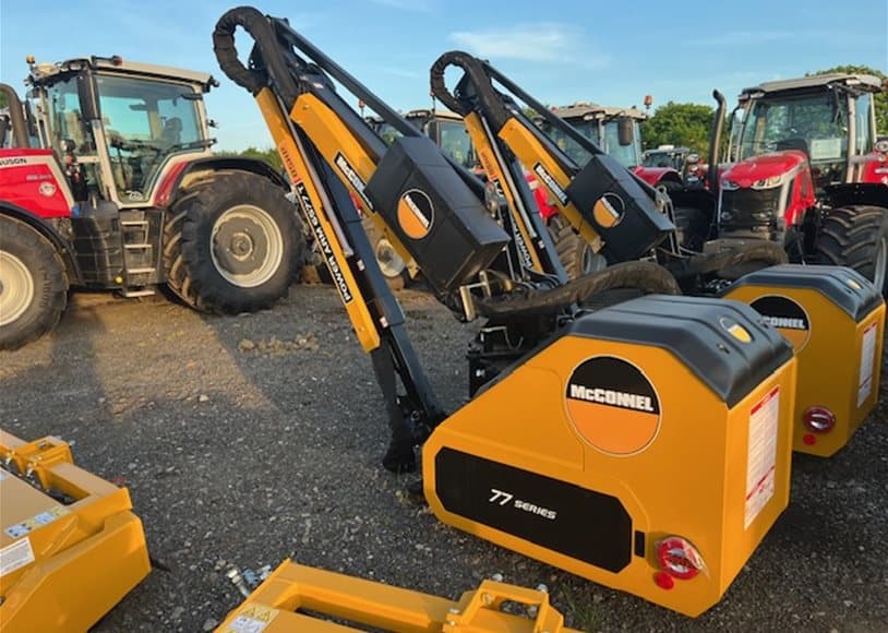 Mc Connell PA6577T Hedgecutter