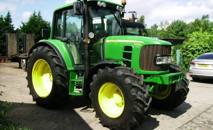 2009 John Deere 6330 4wd Premium, Auto Quad Plus, TLS Front Axle Suspension, 40K SOLD