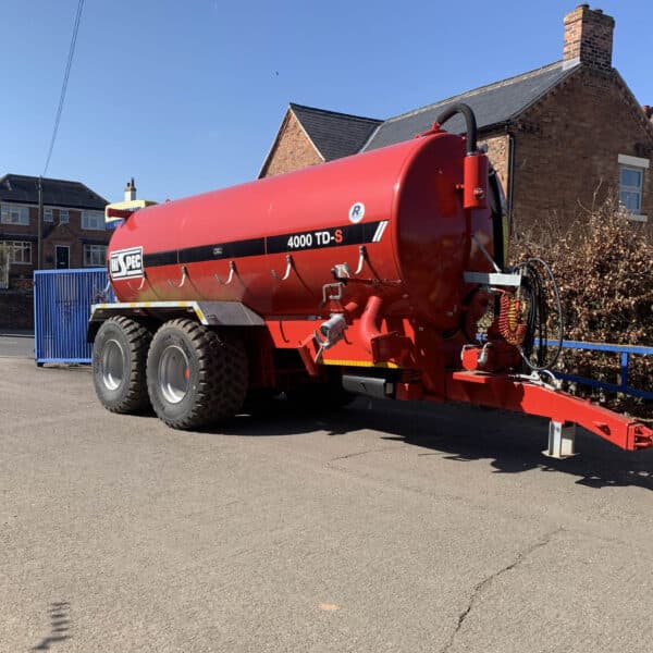 SHOP SOILED Hi-Spec 4000 TD-S Tanker For Sale