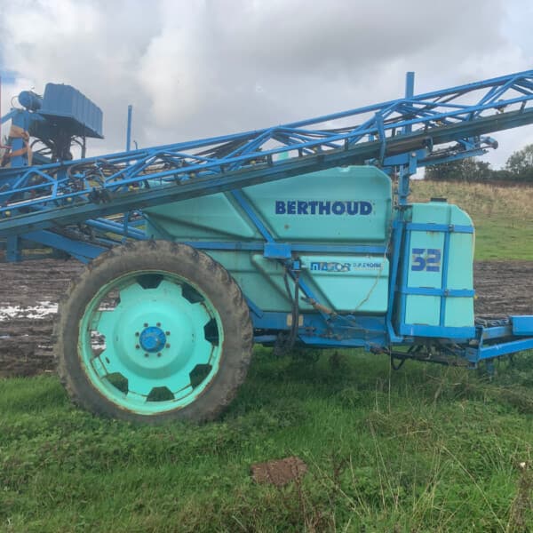 Used Equipment  null - Used Sprayers